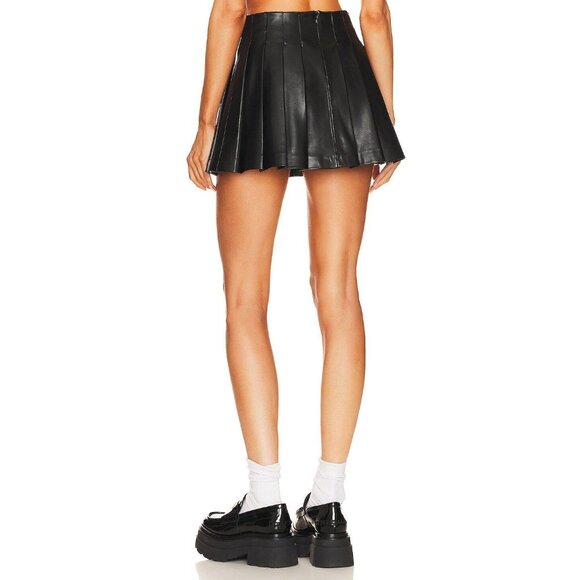 L'Academie Rocio Mini Skirt in Black - Picture 3 of 5